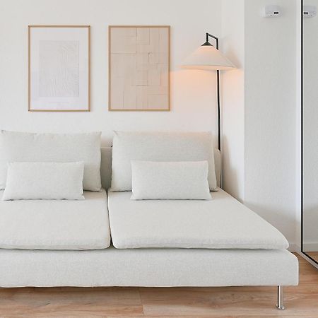 Beautiful And Stylish 1-Bedroom With Kitchen And King Size Bed Wuppertal Exterior foto